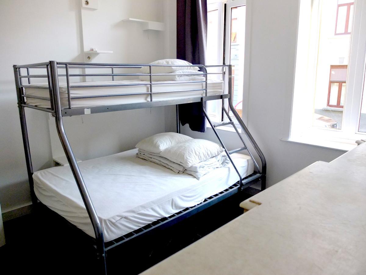 47 Hostel
