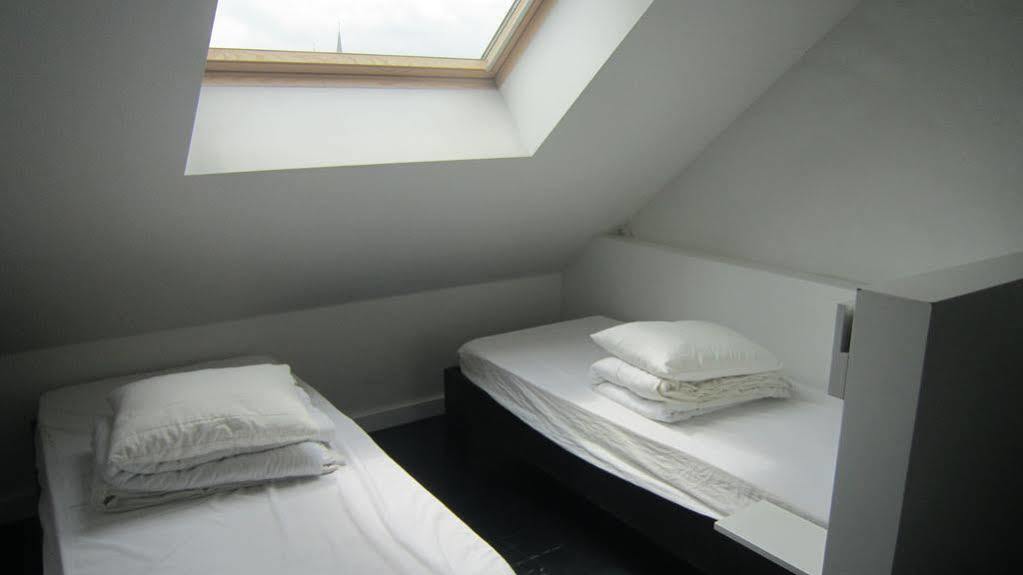 Hostel 47
